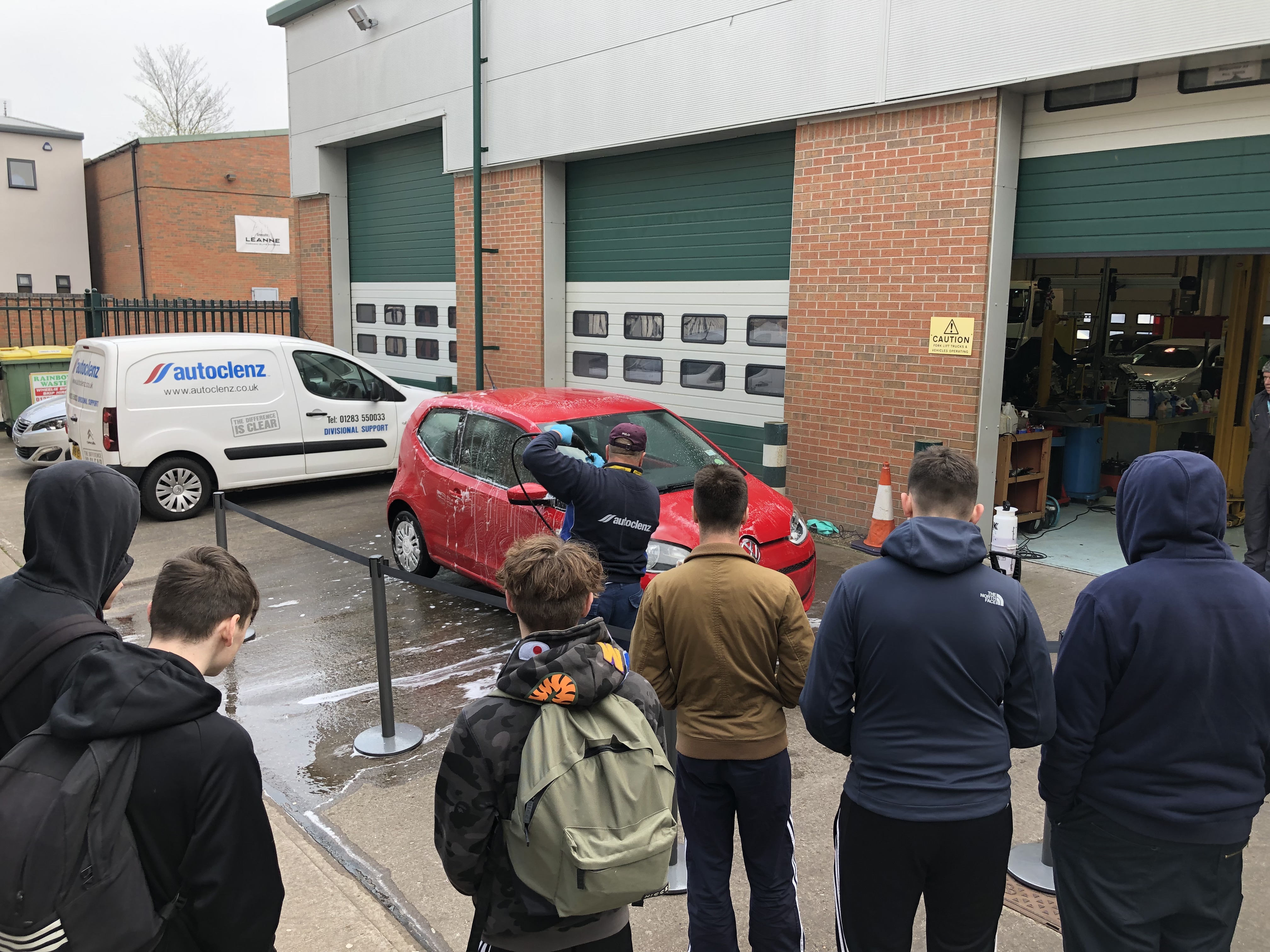 Image:Masterclass in valeting for automotive students